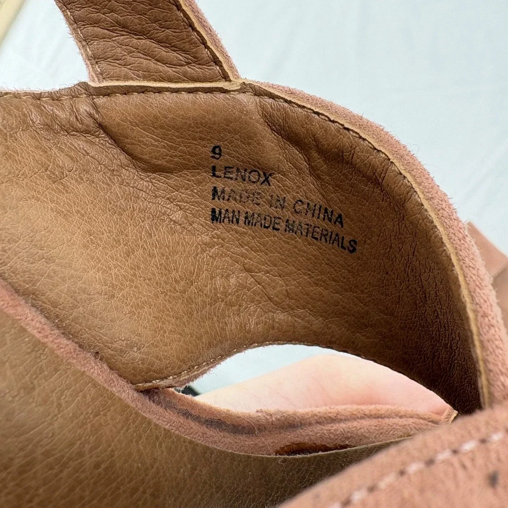 Boutique by Corkys Lenox Mauve Faux Suede Platform Wedge Sandals Womens 9